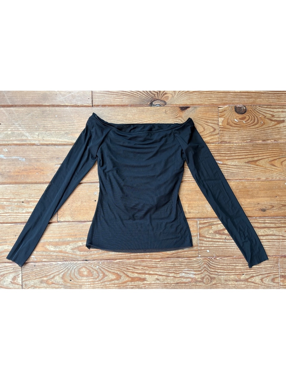 SER.O.YA  Women's Black Sheer Mesh Off-Shoulder long sleeves top, size small
